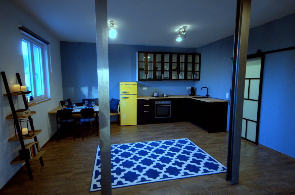 Gemütlicher Wohnbereich Loft Werkstatt